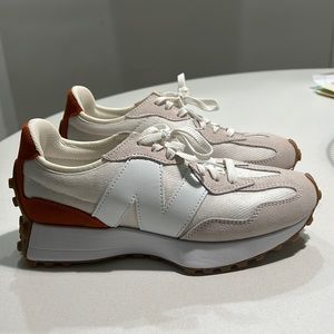 New Balance 327 Brown Tan